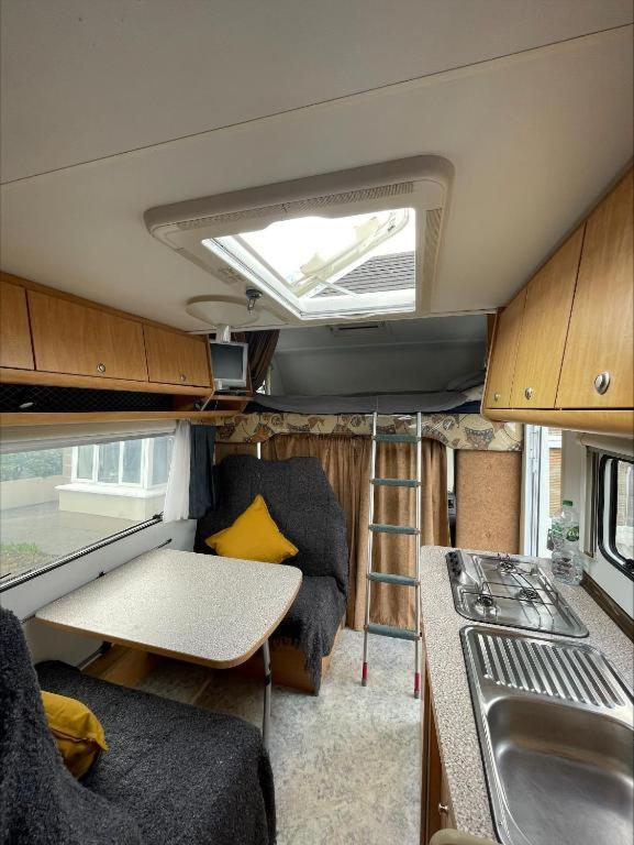 The Cosy Camper At Rockfield Park Galway Exterior foto